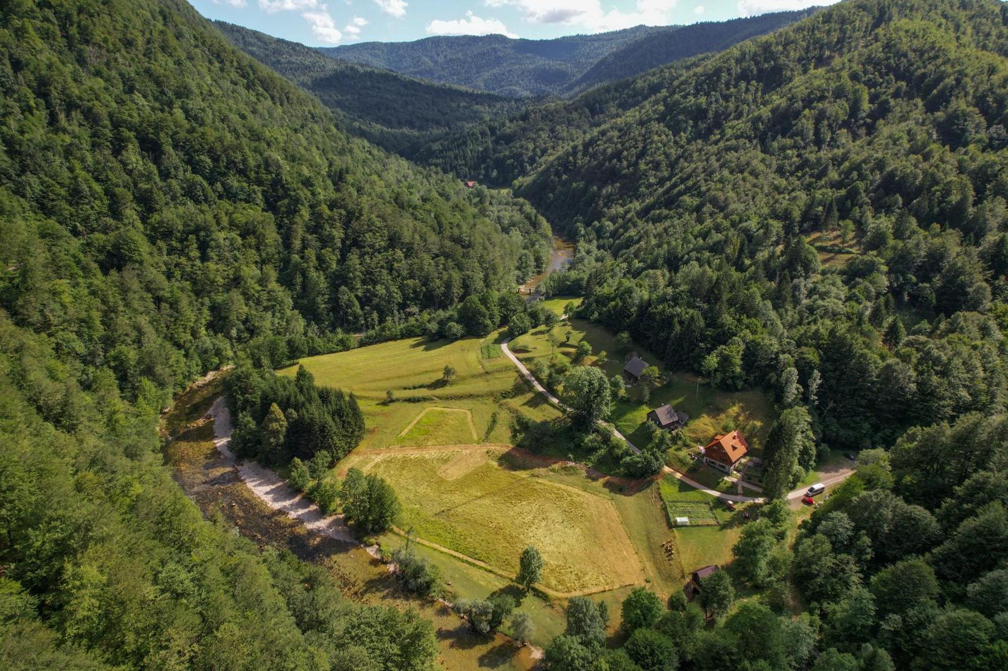 Treehouse Kupari Nacionalni Park Risnjak Čabar