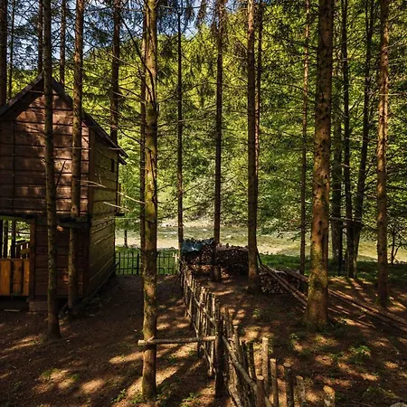Treehouse Kupari Nacionalni Park Risnjak Cabar Exterior photo